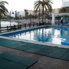 Hotel Ibiza Playa бассейн