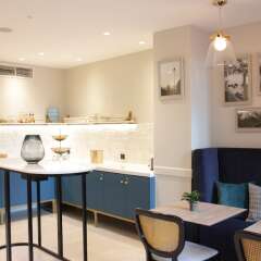 Отель Mercure Paris Notre Dame Saint Germain Des Pres с домашними животными