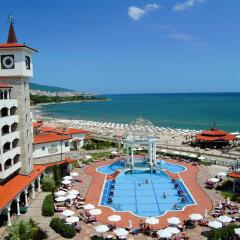 Отель Royal Palace Helena Sands пляж фото 2