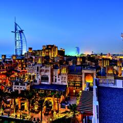Отель Jumeirah Mina A Salam - Madinat Jumeirah ОАЭ, Дубай - 10 отзывов об отеле, цены и фото номеров - забронировать отель Jumeirah Mina A Salam - Madinat Jumeirah онлайн городской автобус