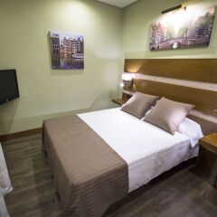 Отель Hostal Ferreira комната для гостей фото 2