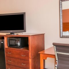 Отель Quality Inn & Suites США, Маскегон - отзывы, цены и фото номеров - забронировать отель Quality Inn & Suites онлайн удобства в номере фото 2