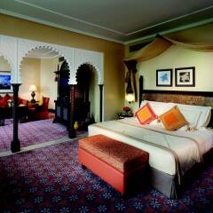 Отель Jumeirah Al Qasr ОАЭ, Дубай - - забронировать отель Jumeirah Al Qasr, цены и фото номеров комната для гостей