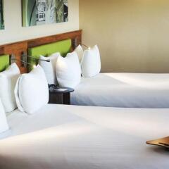 Отель Hampton by Hilton Liverpool/John Lennon Airport Великобритания, Ливерпуль - отзывы, цены и фото номеров - забронировать отель Hampton by Hilton Liverpool/John Lennon Airport онлайн удобства в номере фото 2
