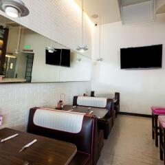 Ramada Plaza Hotel & Suites - West Hollywood гостиничный бар