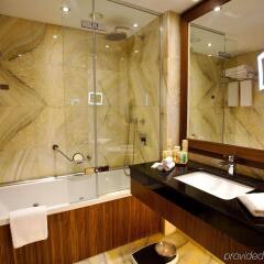 Отель Crowne Plaza Istanbul - Harbiye ванная