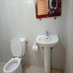 Hotel Atego in Yamoussoukro, Cote d'Ivoire from 39$, photos, reviews - zenhotels.com bathroom