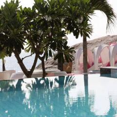 Отель Beluga Boutique Hotel Таиланд, Самуи - отзывы, цены и фото номеров - забронировать отель Beluga Boutique Hotel онлайн бассейн фото 3