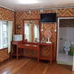 Отель Mingalar Inn удобства в номере