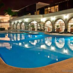 Hotel Malibu Гвадалахара бассейн