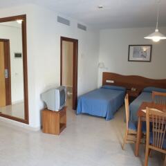 Hotel Apartamentos El Pinar комната для гостей фото 5