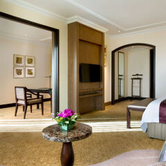Sheraton Grande Sukhumvit, Luxury Collection Hotel, Bangkok комната для гостей фото 5