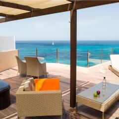 Отель VIVA Cala Mesquida Resort & Spa бассейн фото 2