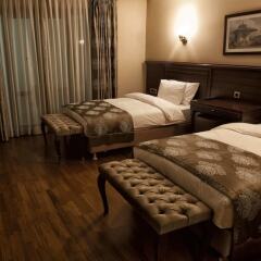 Nova Plaza Boutique Hotel & Spa сейф в номере