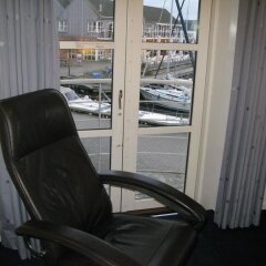 Отель BB-Hotel Aarhus Havnehotellet Дания, Орхус - отзывы, цены и фото номеров - забронировать отель BB-Hotel Aarhus Havnehotellet онлайн балкон