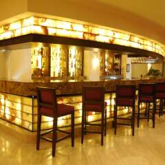 Отель Canto del Sol Plaza Vallarta Beach & Tennis Resort - Все включено гостиничный бар