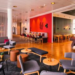 Отель Vienna House Easy Trier гостиничный бар