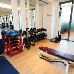Отель Grand Copthorne Waterfront фитнесс-зал фото 2