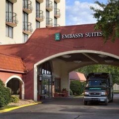 Отель Embassy Suites Bloomington Блумингтон спортивное сооружение
