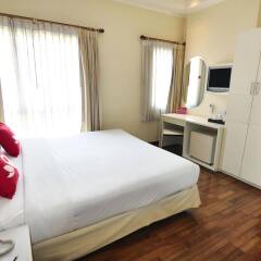 Отель ZEN Rooms Ratchadaphisek Soi Sukruamkan комната для гостей фото 5