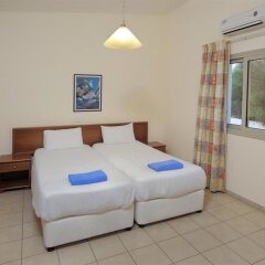 Nissiana Hotel & Bungalows комната для гостей фото 3