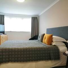 Апартаменты Monarch House Serviced Apartments Лондон комната для гостей фото 4