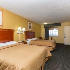 Отель Days Inn & Suites by Wyndham Vicksburg комната для гостей фото 5