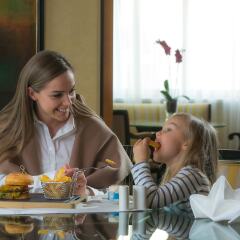 Отель Kempinski Corvinus Будапешт гостиничный бар