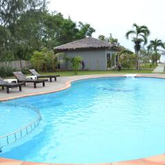 Отель The Villa Laemhin Lagoon Resort бассейн фото 2