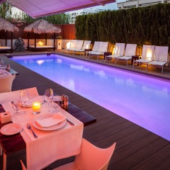 El Hotel Pacha бассейн