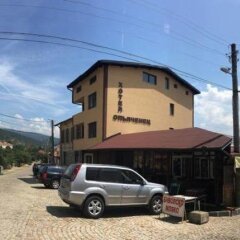 Hotel Opalchenets Казанлак парковка