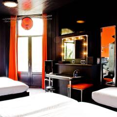 BackStage Hotel комната для гостей