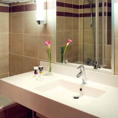 Отель Mercure Toulouse Centre Wilson Capitole hotel Франция, Тулуза - отзывы, цены и фото номеров - забронировать отель Mercure Toulouse Centre Wilson Capitole hotel онлайн ванная