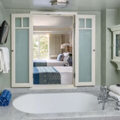 Отель Shutters On The Beach Санта-Моника ванная