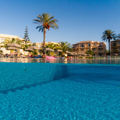 Отель Horizon Beach Resort Греция, Калимнос - отзывы, цены и фото номеров - забронировать отель Horizon Beach Resort онлайн пляж фото 2
