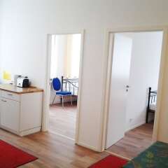 Апартаменты Apartments Nürnberg комната для гостей фото 4