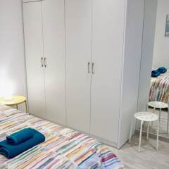 Отель Spacious Modern Apt in Athens near Metro Греция, Афины - отзывы, цены и фото номеров - забронировать отель Spacious Modern Apt in Athens near Metro онлайн комната для гостей фото 3