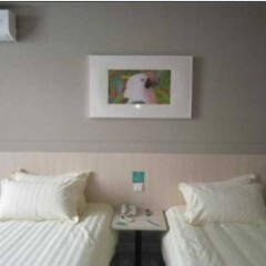 Отель Jinjiang Inn Xi'an Second Keji Road Ruanjianyuan сейф в номере