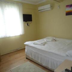 Bells Motel Турция, Урла - отзывы, цены и фото номеров - забронировать отель Bells Motel онлайн сейф в номере