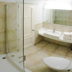 Отель Apartamentos Los Robles ванная