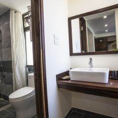 Отель Hoi An Silk River Villa ванная