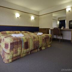 Distinction Hamilton Hotel & Conference Centre комната для гостей фото 5