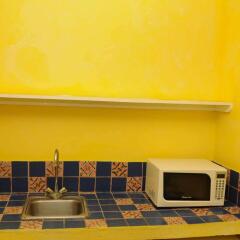 Doctors Cave Beach Hotel в номере фото 2