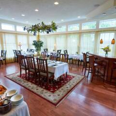 Отель The Mount Vernon Inn