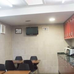 Отель Hostal Alogar Испания, Барселона - 2 отзыва об отеле, цены и фото номеров - забронировать отель Hostal Alogar онлайн питание
