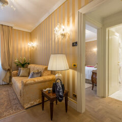 Апартаменты Ai Patrizi Venezia - Luxury Apartments комната для гостей фото 5