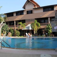Отель Laguna Beach Club Ланта бассейн фото 2
