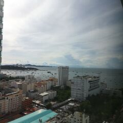 Отель The Base Pattaya by Avi Паттайя комната для гостей