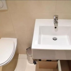 Отель 1 Bedroom Flat in Hackney Next to Canal ванная