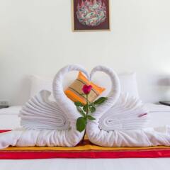 Golden House Hotel Patong Beach в номере фото 2